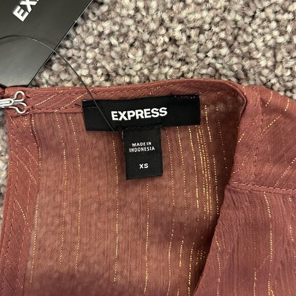 Express Womens Metallic Sheer Gathered Shoulder Long Sleeve Top Size XS NWT $54 - Picture 5 of 16